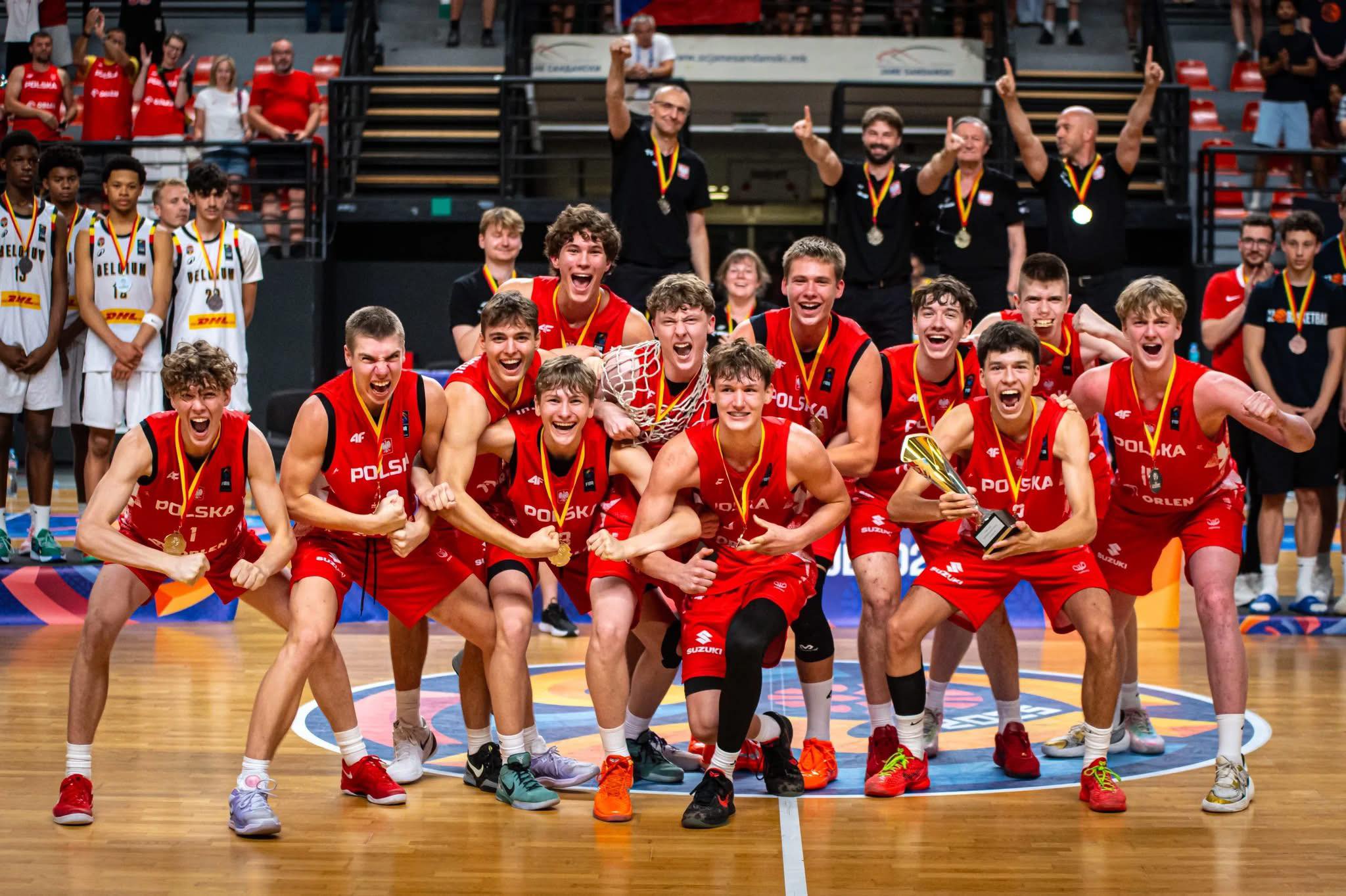 polska-u16-mistrzem-europy-dywizji-b-dwoch-naszych-w-zlotej-kadrze